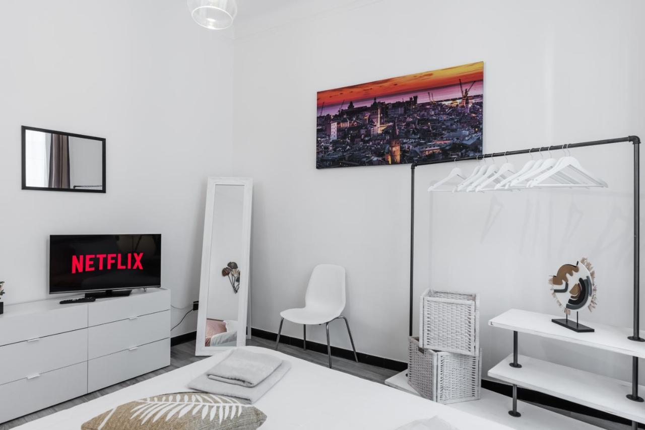 Acquario 5' Free Wifi & Netflix "Prione" By Tilo Apartment'S เจนัว ภายนอก รูปภาพ